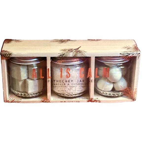 Tuscan Hills Body Care Collection. Bloom & Field Apothecary Jar set. - Picture 2 of 3